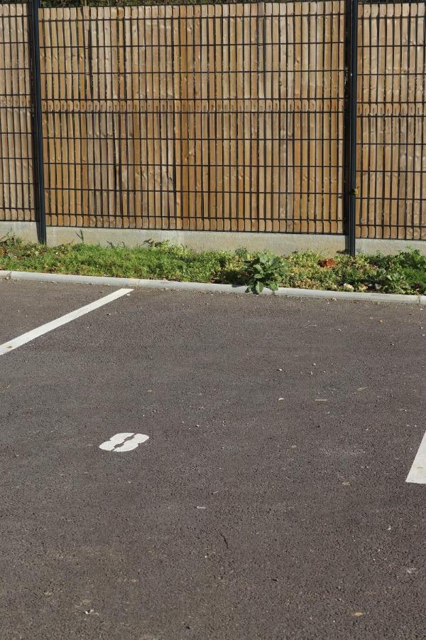 "Le 104" Studio Cosy Proche De Rouen Avec Parking Мон-Сент-Эньян Экстерьер фото